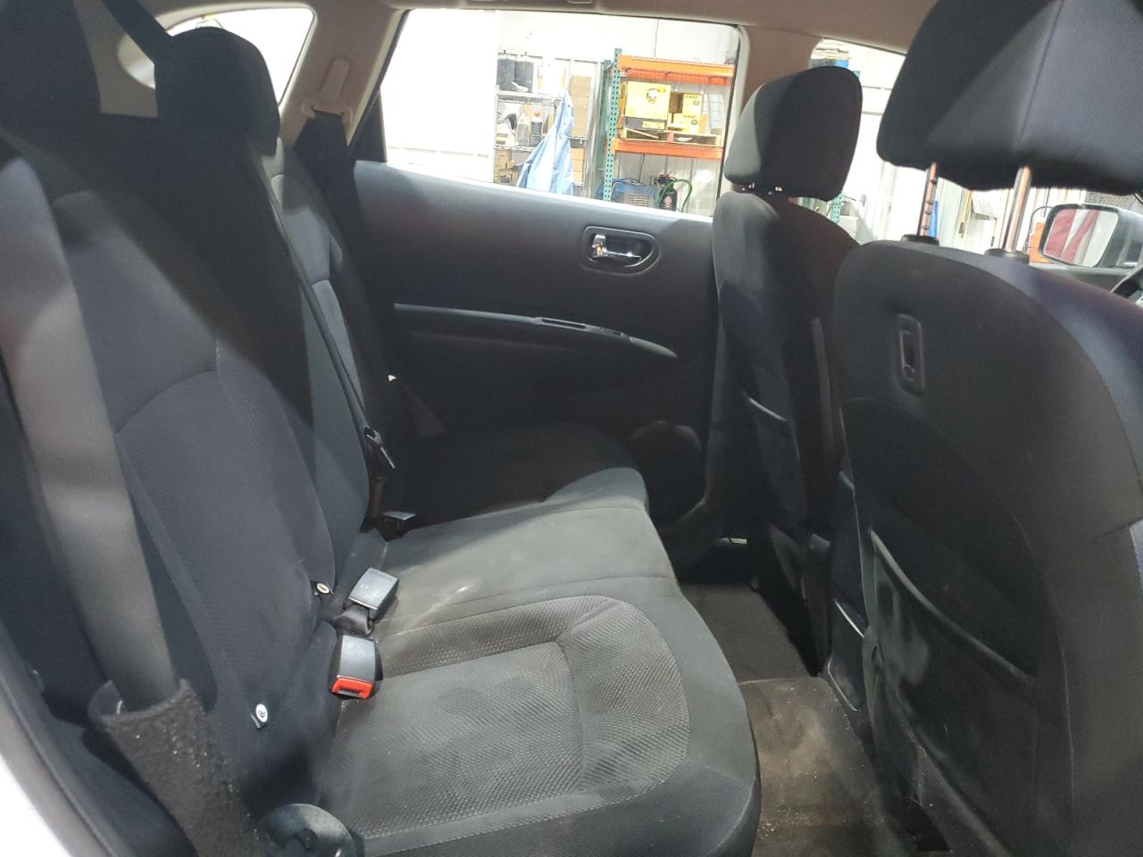 Nissan Rogue S Image 9