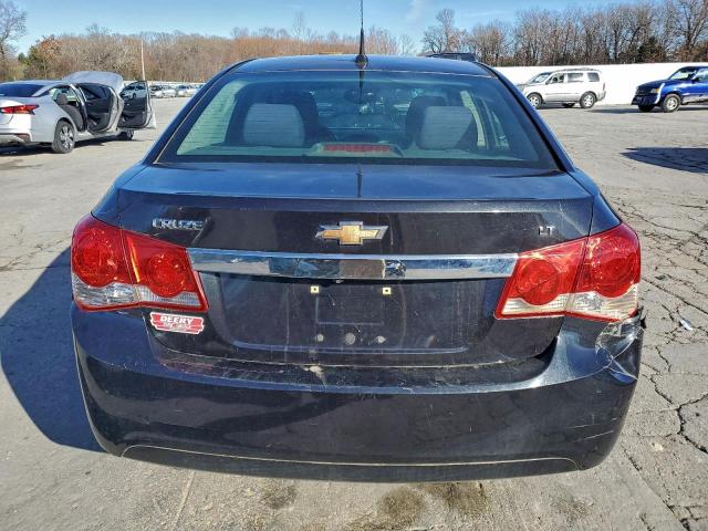 Chevrolet Cruze Lt Image 6