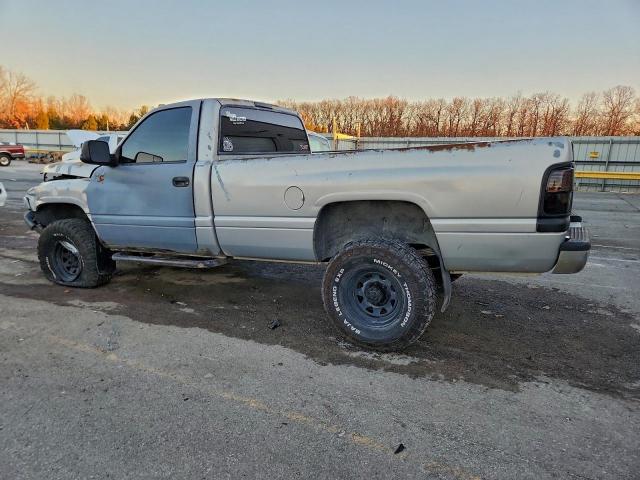 Dodge Ram 2500 Image 4