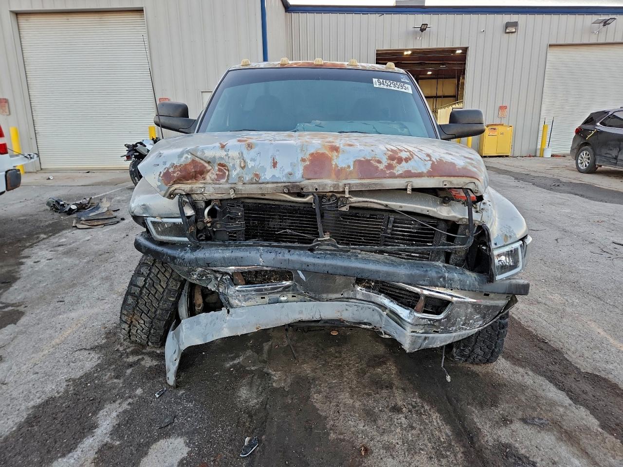 Dodge Ram 2500 Image 6