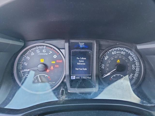 Toyota Tacoma Double Cab Image 11