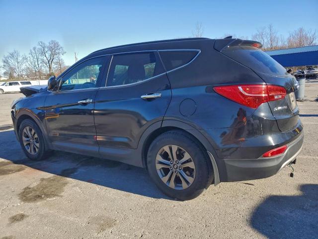 Hyundai SANTA FE Image 2