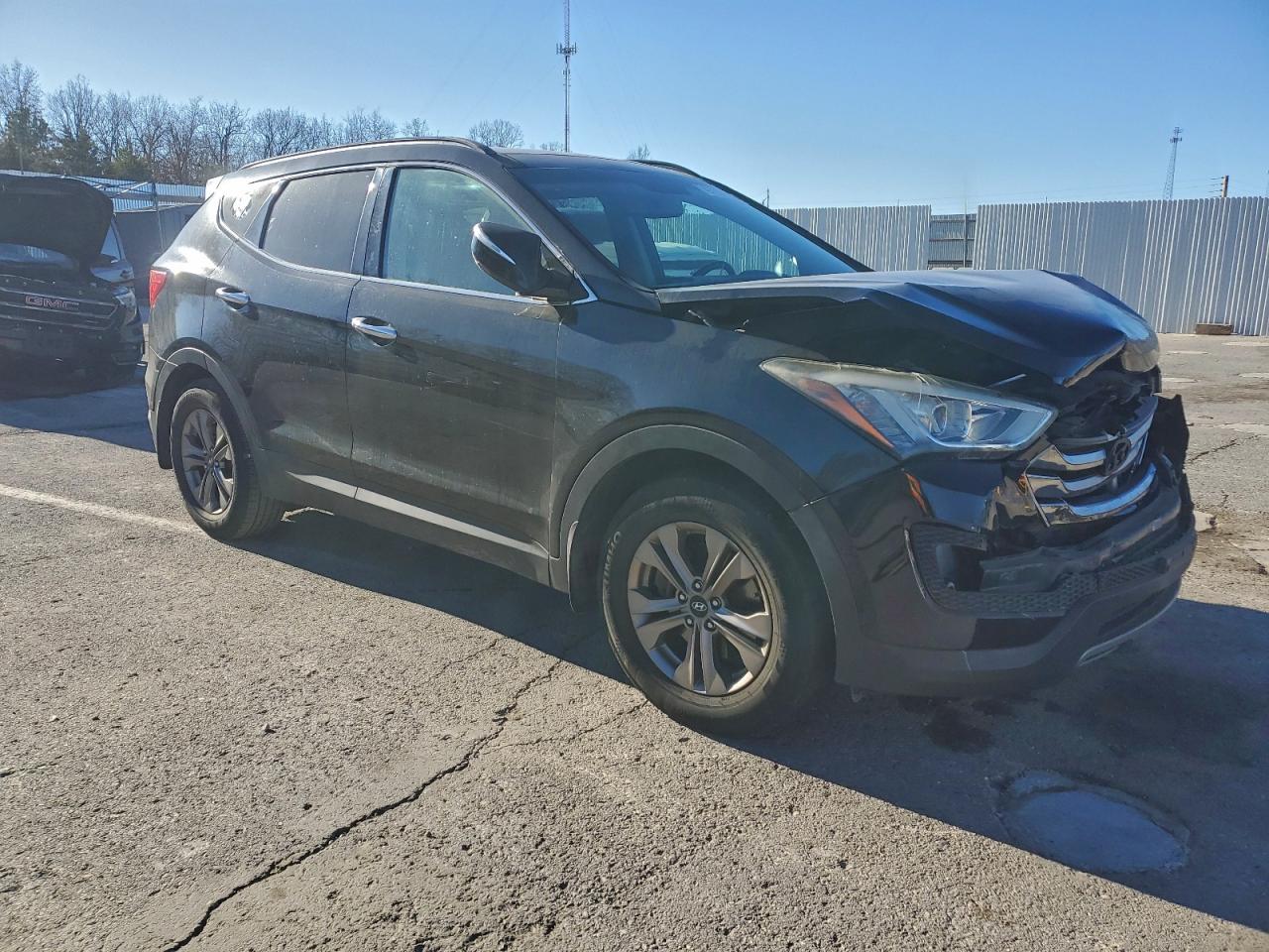 Hyundai SANTA FE Image 5