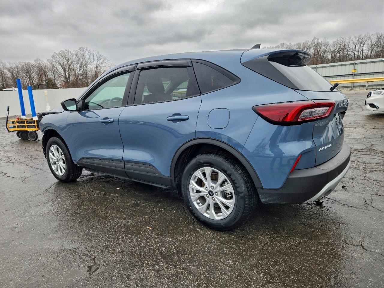 Ford Escape Active Image 11