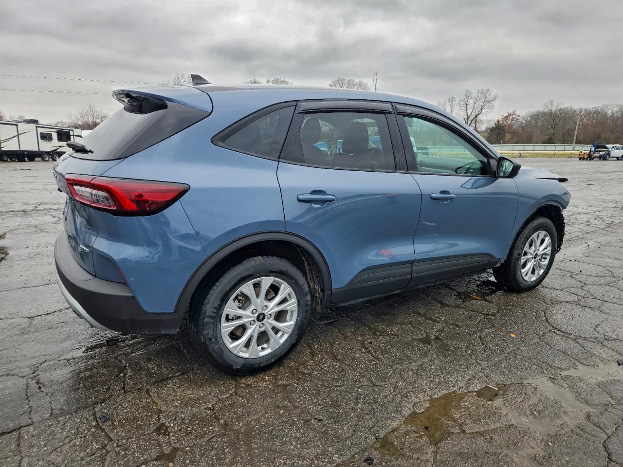 Ford Escape Active Image 9