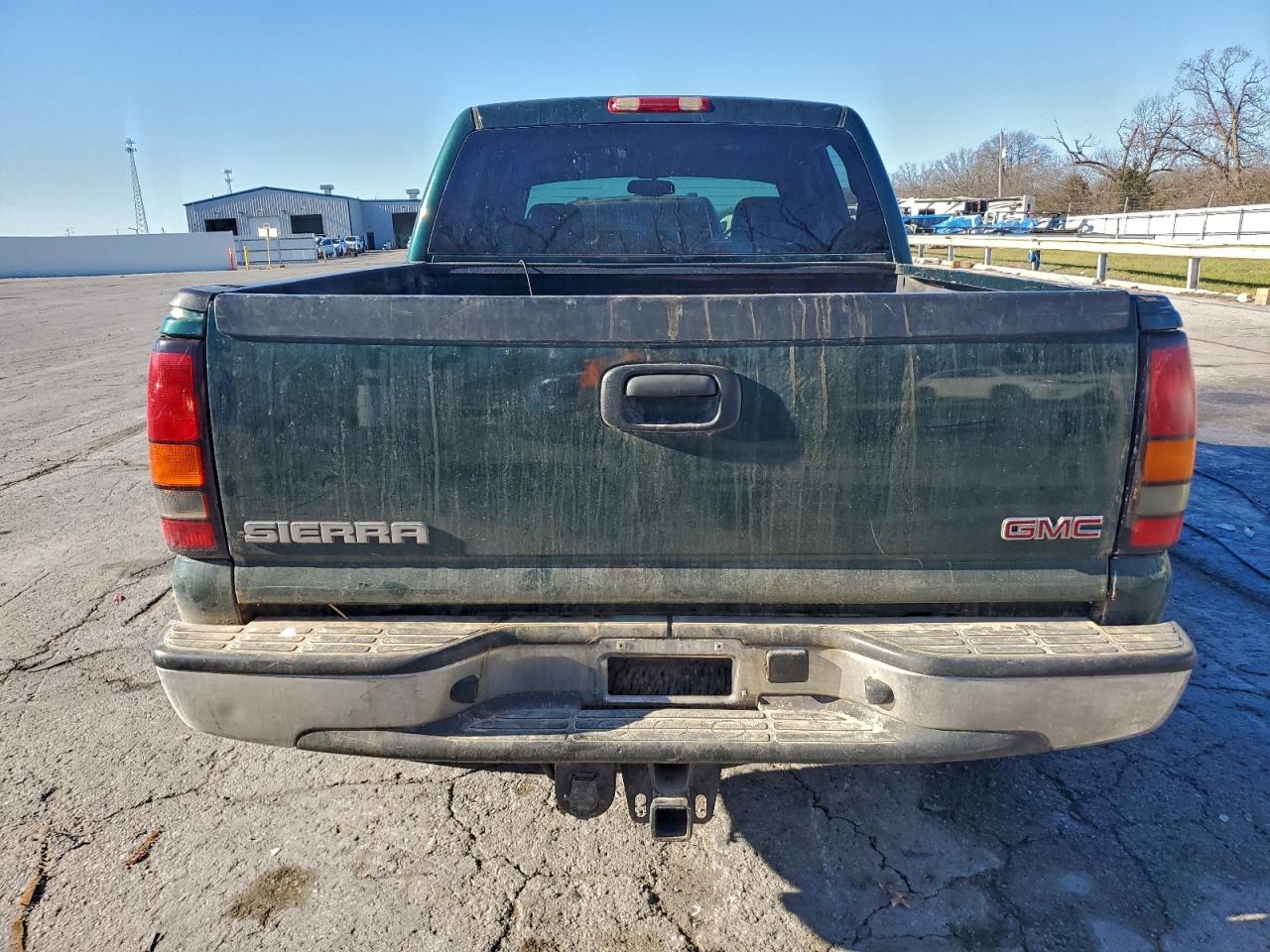 GMC Sierra K1500 Image 12