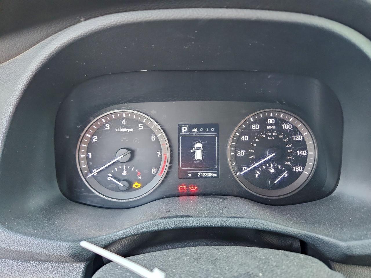 Hyundai TUCSON Se Image 8