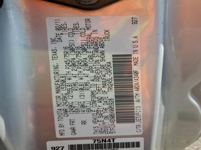 Toyota Tacoma Access Cab Image 11