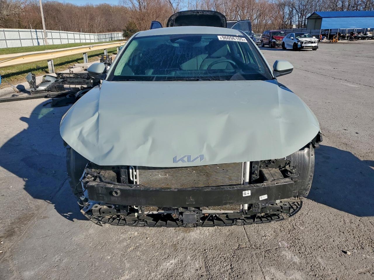 Kia K4 Lx Lx Image 3