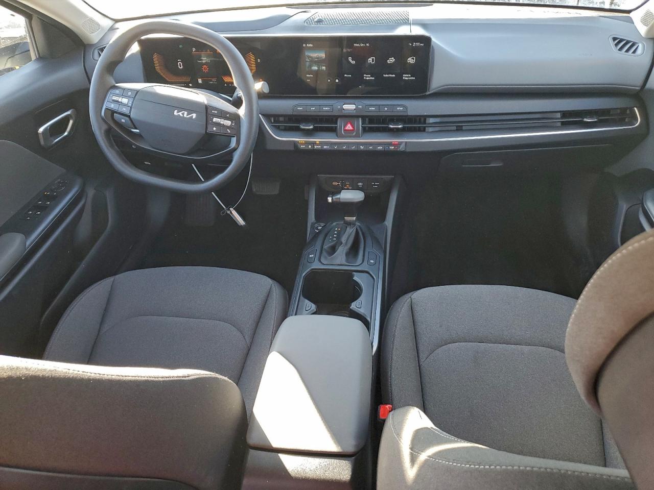 Kia K4 Lx Lx Image 9