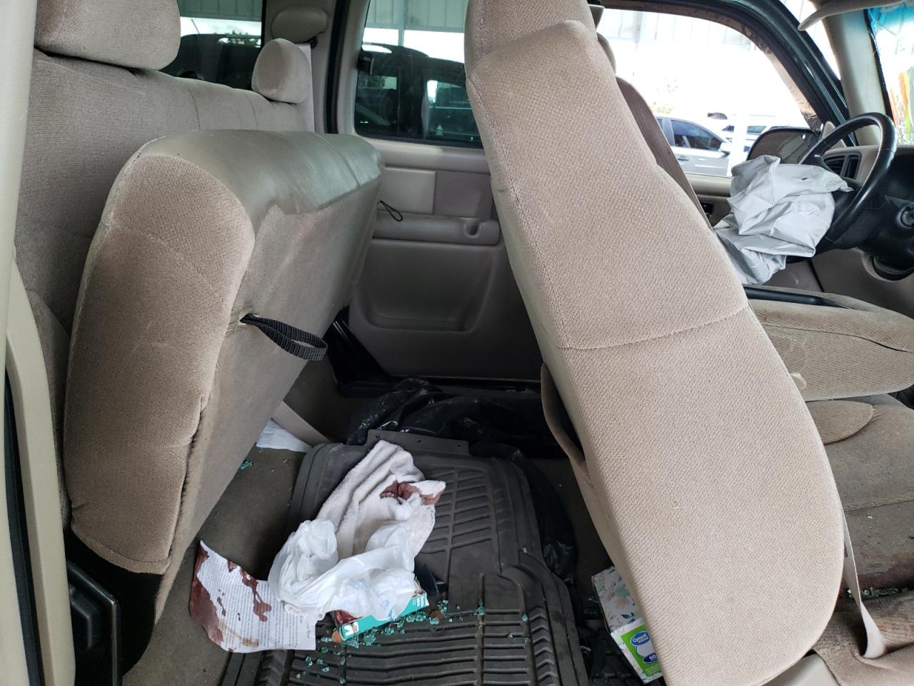 GMC Sierra C1500 Image 8