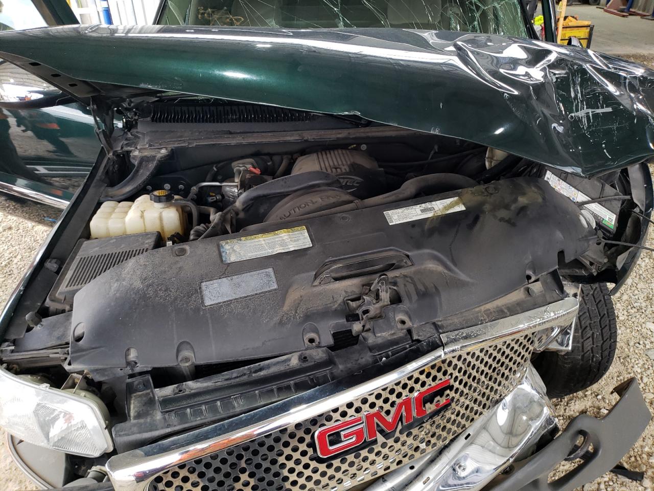 GMC Sierra C1500 Image 12