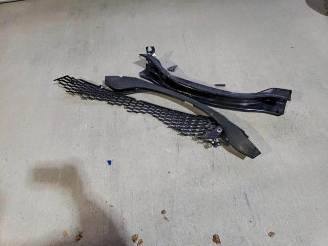 Ford Explorer Platinum Image 13