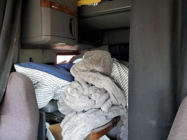 International Lt625 Image 7