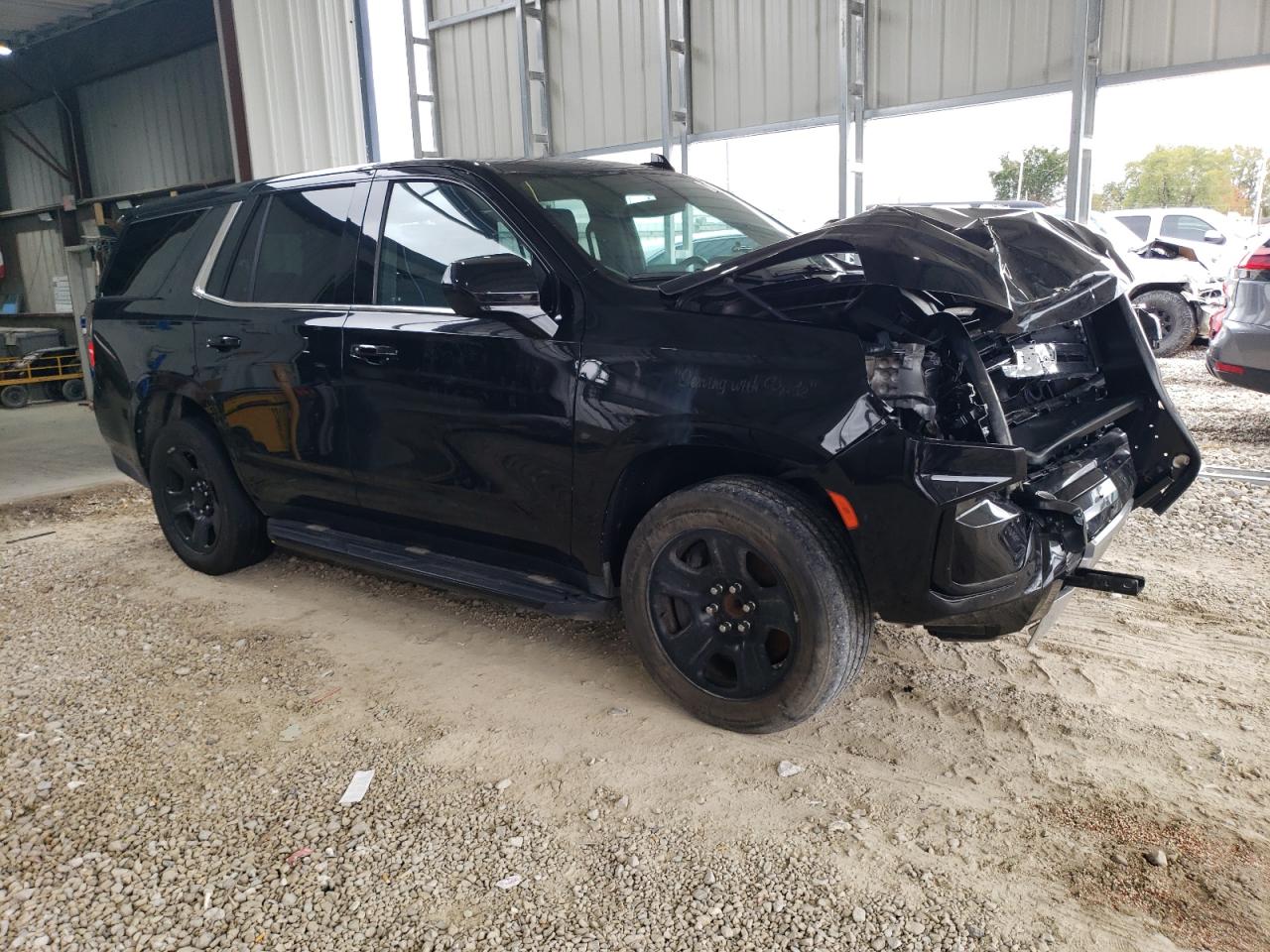 Chevrolet Tahoe C1500 Image 3