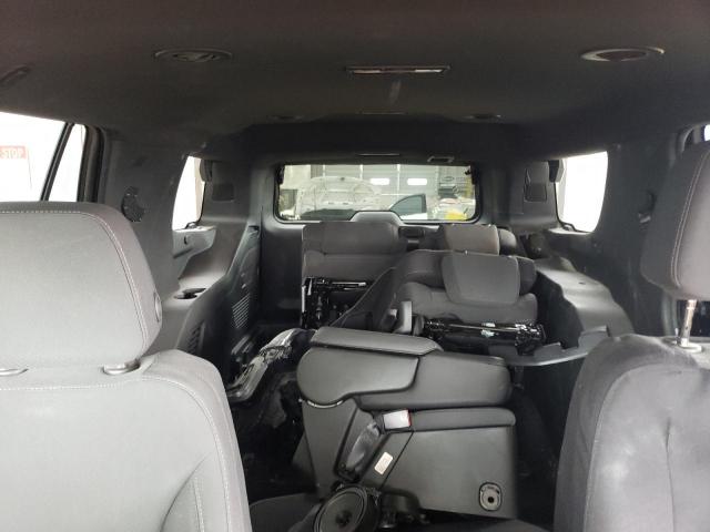 Chevrolet Tahoe C1500 Image 9