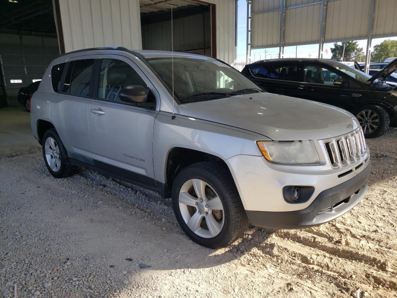 Jeep Compass Limited Image 8