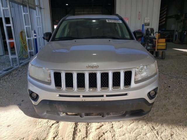 Jeep Compass Limited Image 12