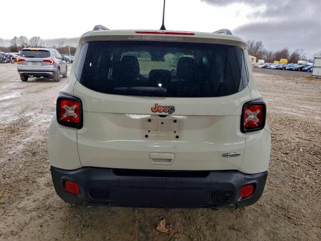 Jeep Renegade Latitude Image 10