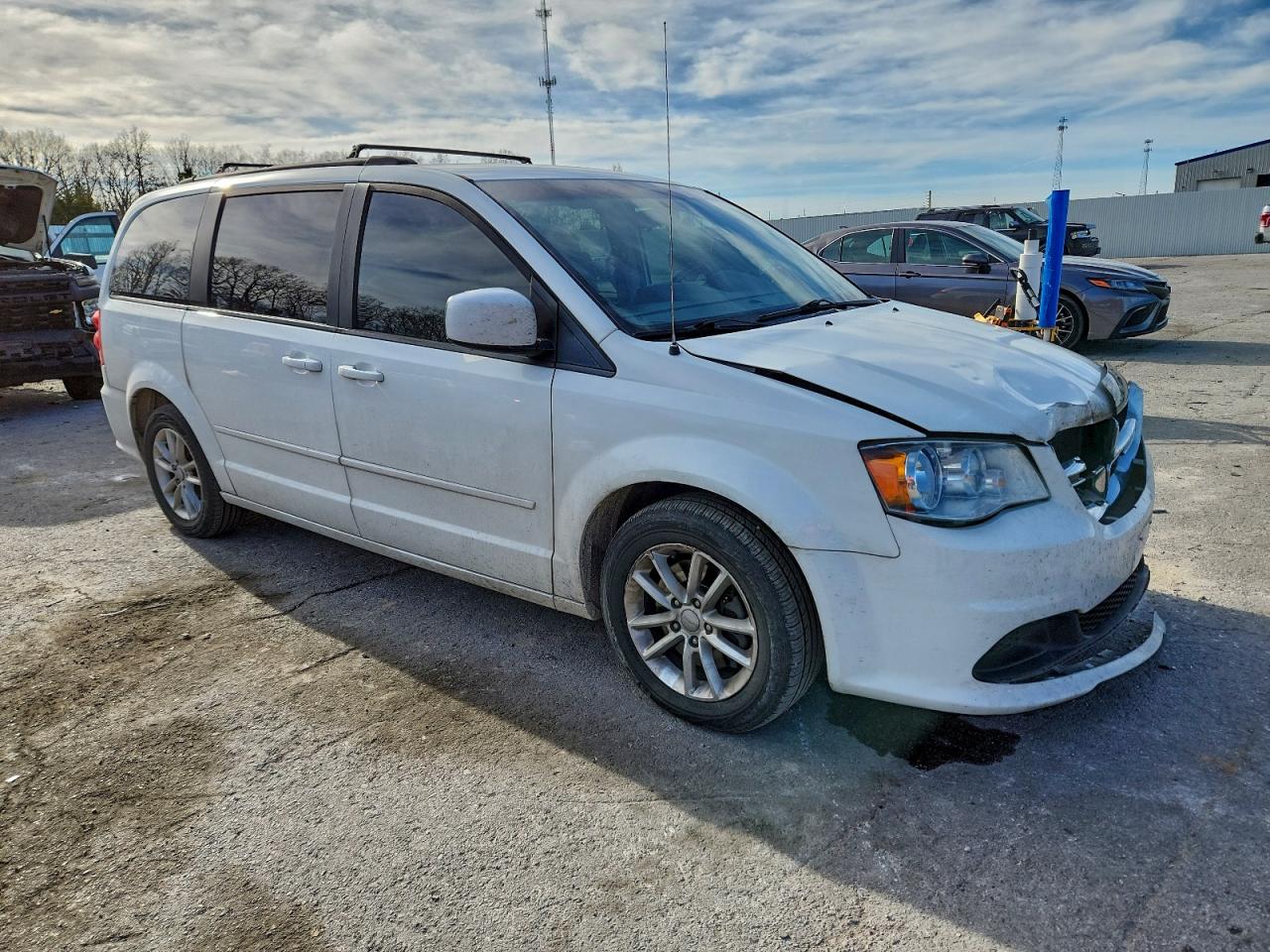 Dodge Caravan Sxt Image 4