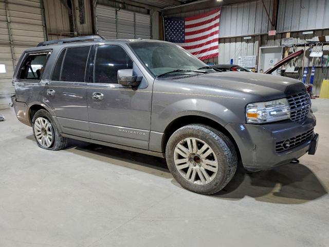 Lincoln Navigator Image 3