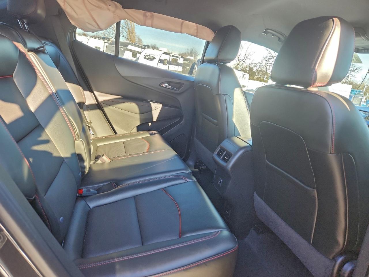 Chevrolet Equinox Rs Image 12