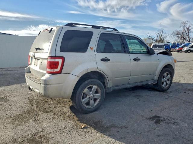Ford Escape Xlt Image 9