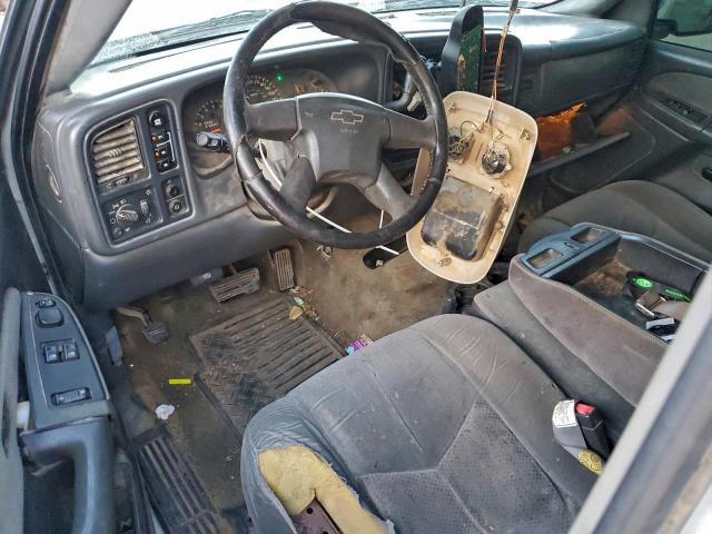 Chevrolet Silverado K1500 Image 6