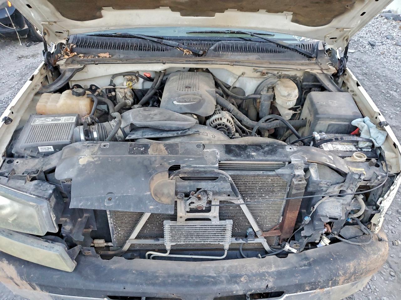 Chevrolet Silverado K1500 Image 5