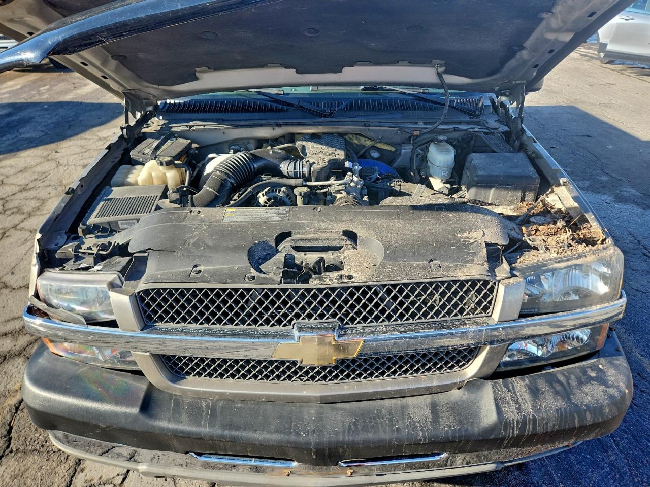 Chevrolet Silverado K2500 Heavy Duty Image 11