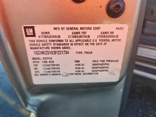 Chevrolet Silverado K2500 Heavy Duty Image 10