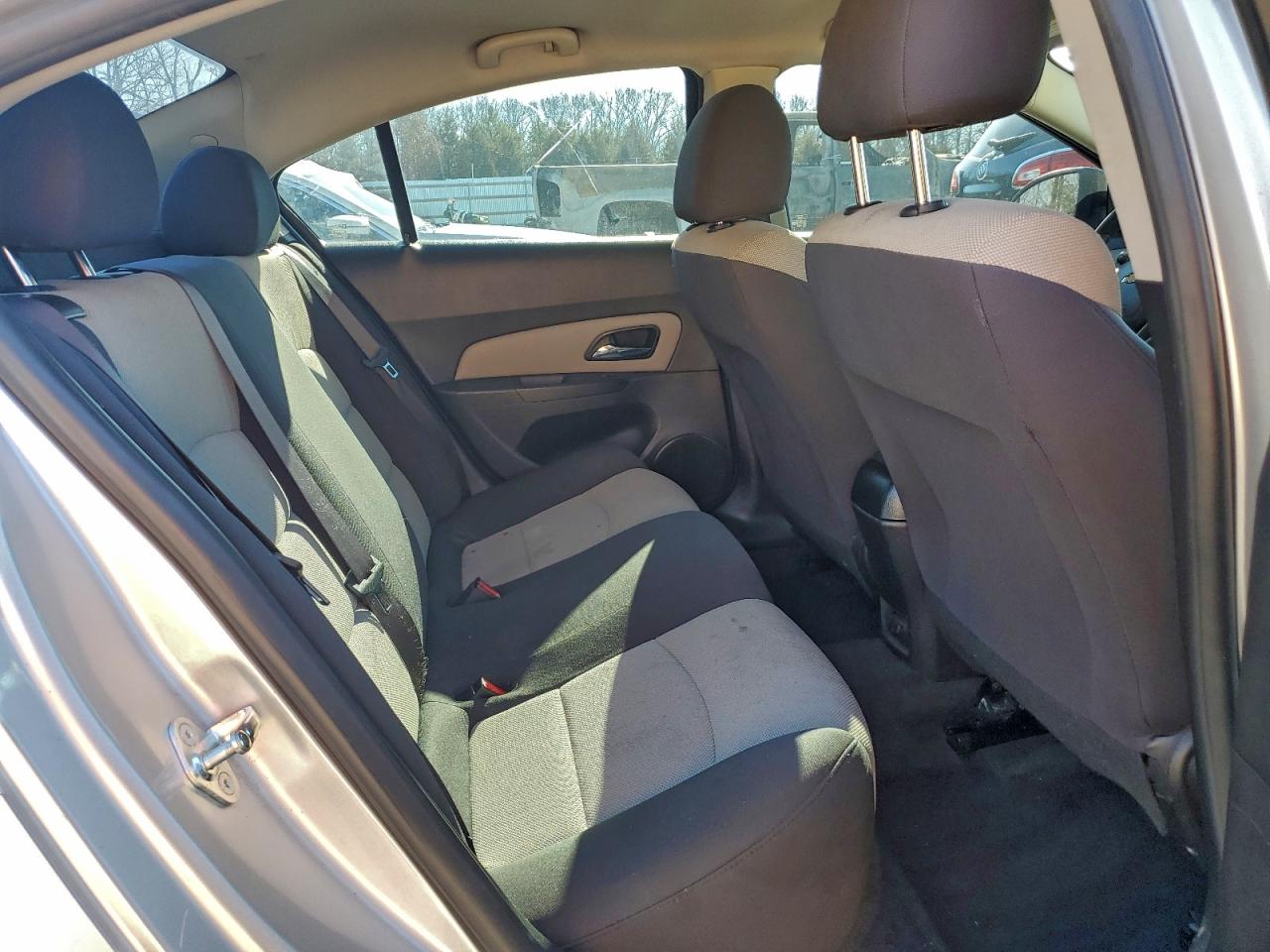 Chevrolet Cruze Ls Image 9