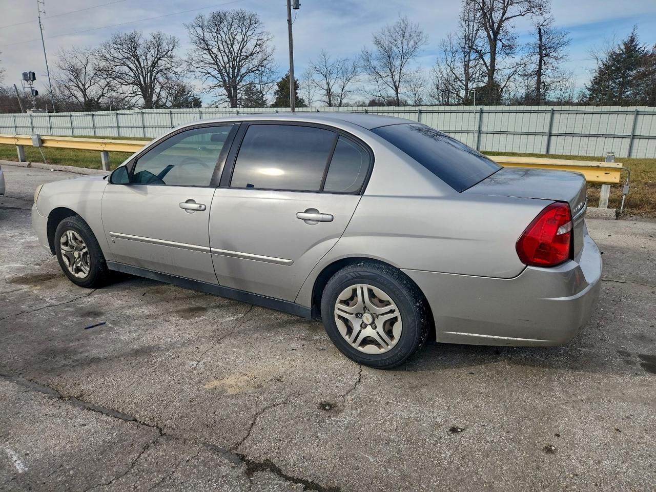 Chevrolet Malibu Ls Image 5
