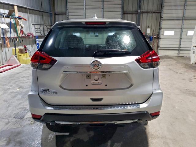 Nissan Rogue S Image 7