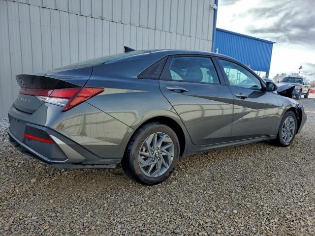 Hyundai ELANTRA Sel Image 11