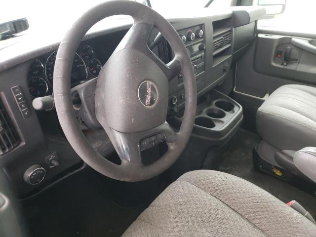 GMC Savana G1500 Image 12