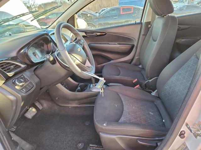 Chevrolet Spark 1lt Image 12