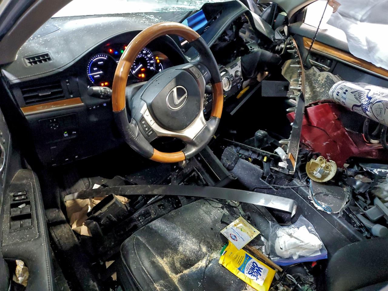 Lexus Es 300h Image 12