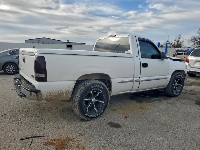 GMC Sierra C1500 Image 7