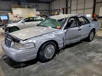  Salvage Ford Crown Vic