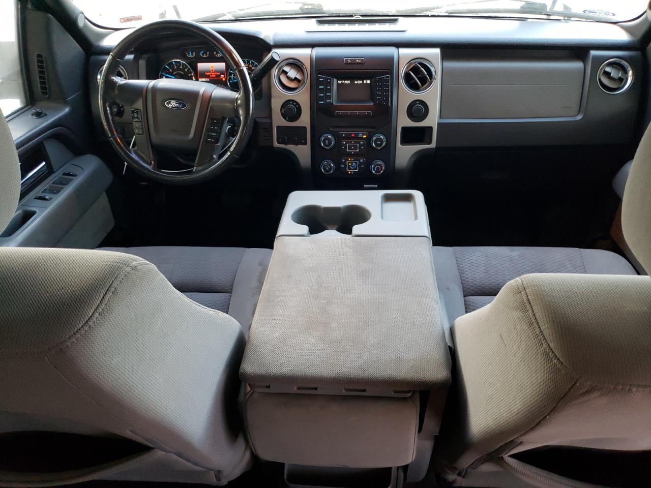 Ford F-150 Supercrew Image 6