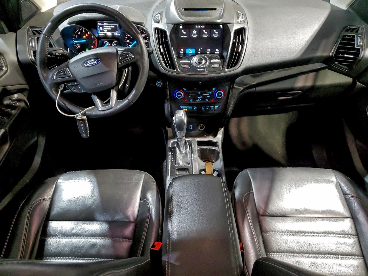 Ford Escape Titanium Image 7