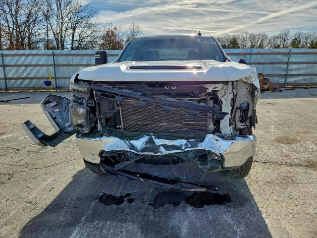 Chevrolet Silverado K2500 Heavy Duty Lt Image 7