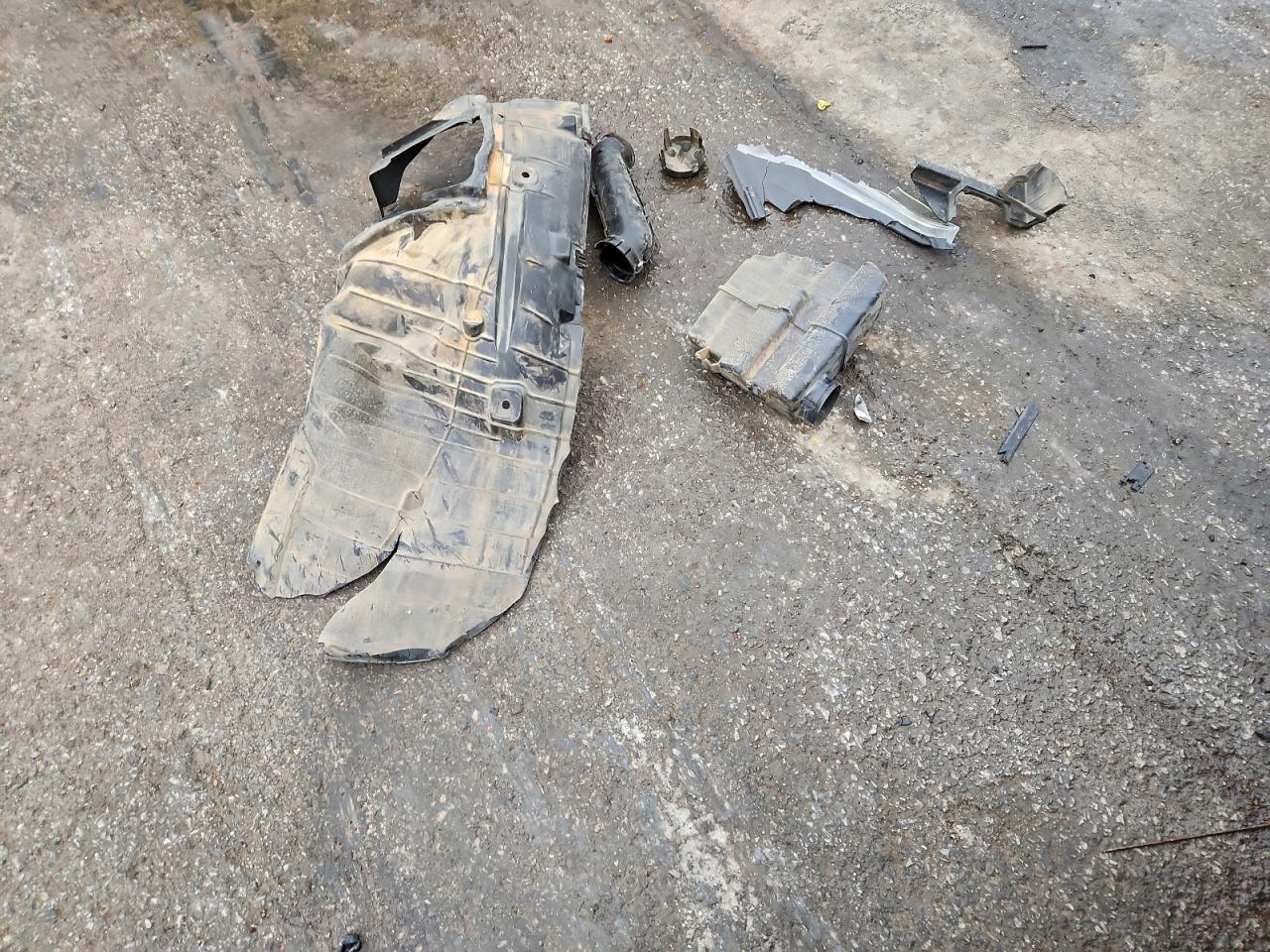 Nissan Rogue S Image 13