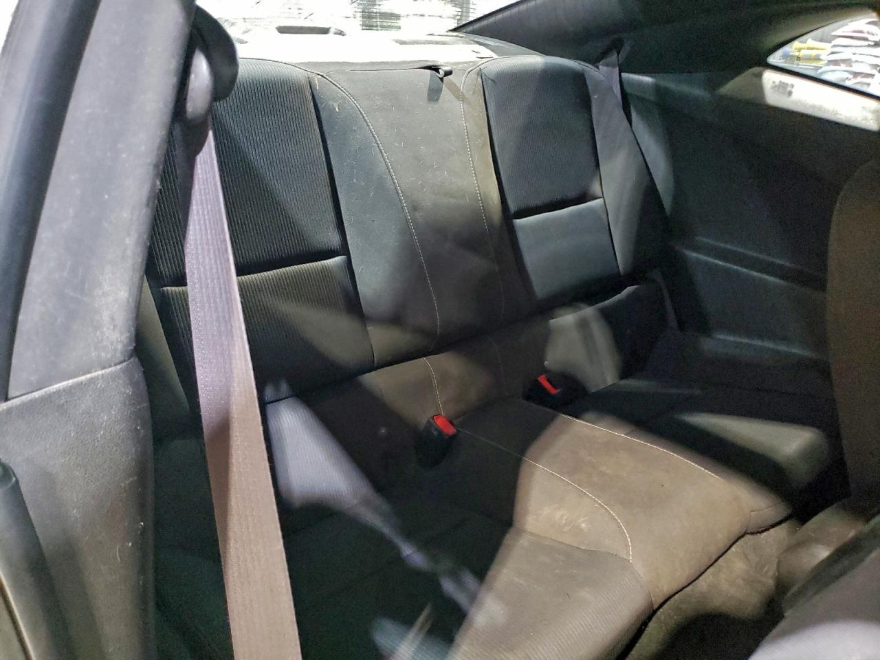 Chevrolet Camaro Lt Image 8