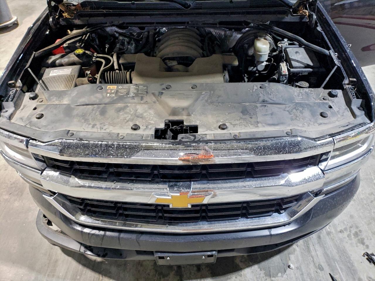 Chevrolet Silverado C1500 Image 9