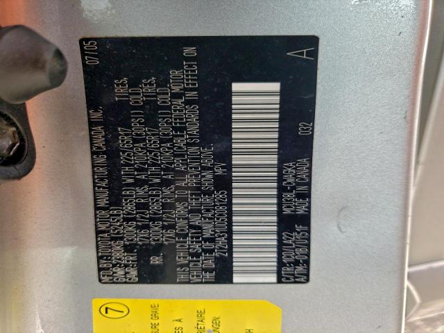 Lexus RX 330 Image 12