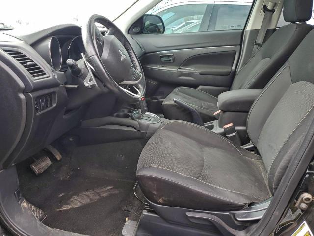 Mitsubishi Outlander Se Image 11