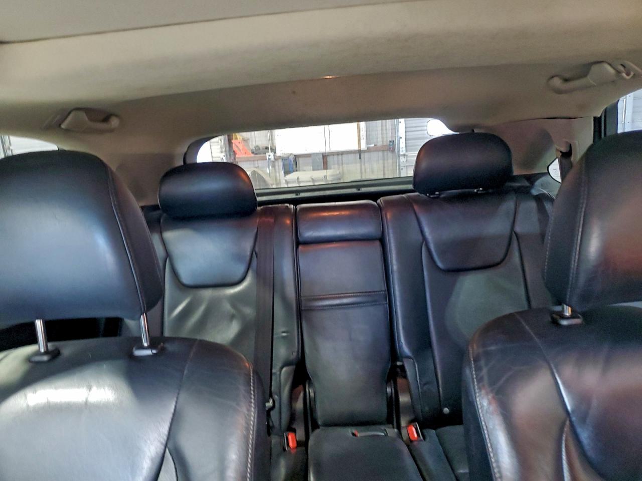 Lexus RX 350 Base Image 11