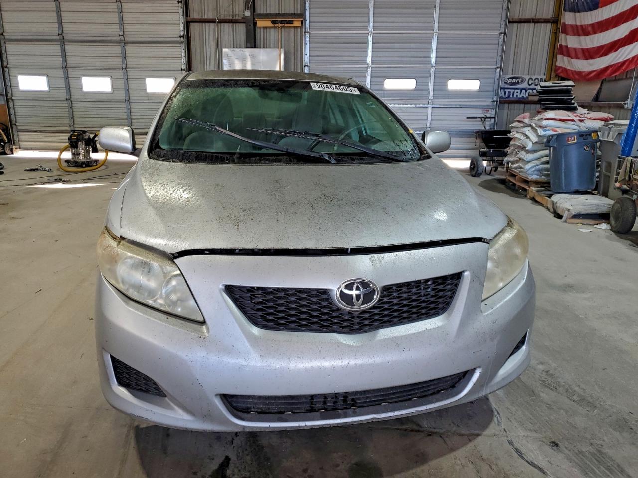 Toyota Corolla Base Image 6